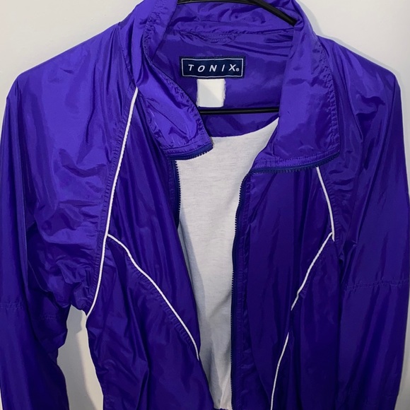 Coat - Picture 2 of 3